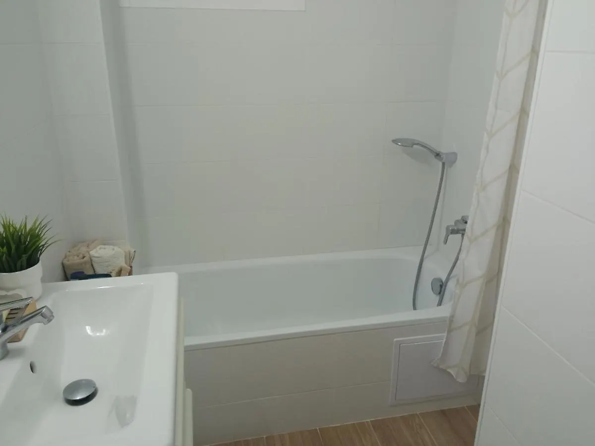 Studio Vue Mer 贝纳尔马德纳